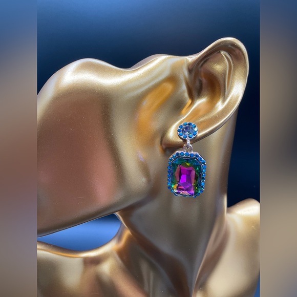 Rectangle Rhinestone Stone Earrings - Picture 2 of 5